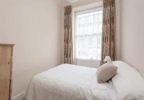 The Hart Street Residence No.2 Edinburgh 0*,  United Kingdom