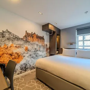 Hotel Km, Edinburgh
